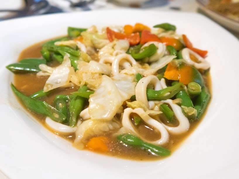 Dapo Restaurant & Bar, located at South Triangle, Quezon City