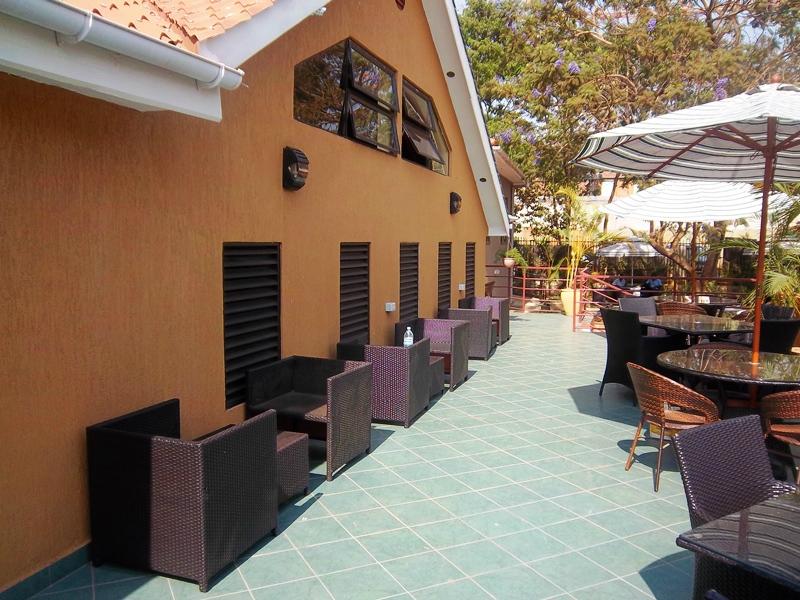 Piato Restaurant, Plot 20 Lumumba Avenue, Kampala, Uganda Foodporn By